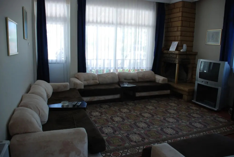 Shila Tatil Koyu