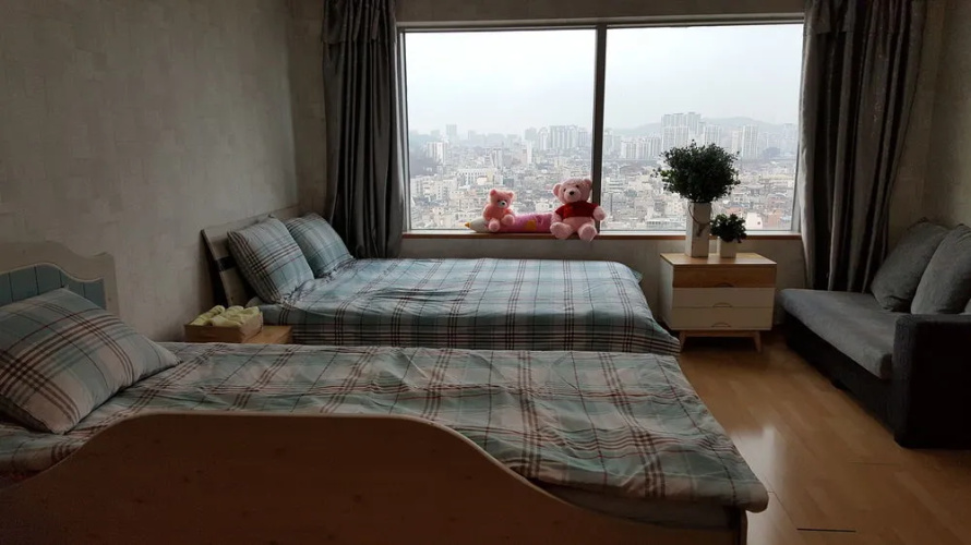 Hongdae Guesthouse ( 홍대게스트하우스 )