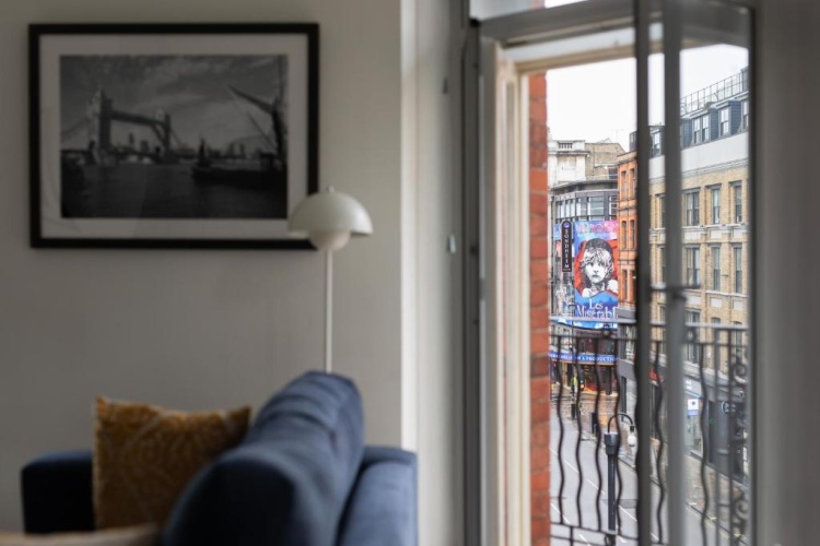 Superior Apartment