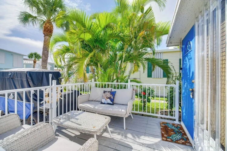 2 Bedrooms Cottage