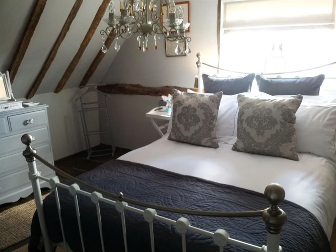 The Jasmine Room