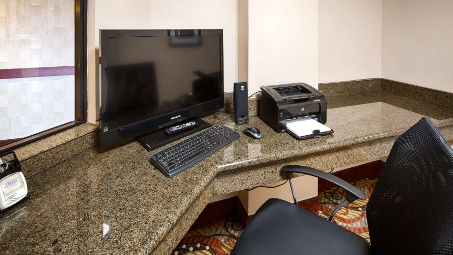 Best Western Plus Memorial Inn & Suites