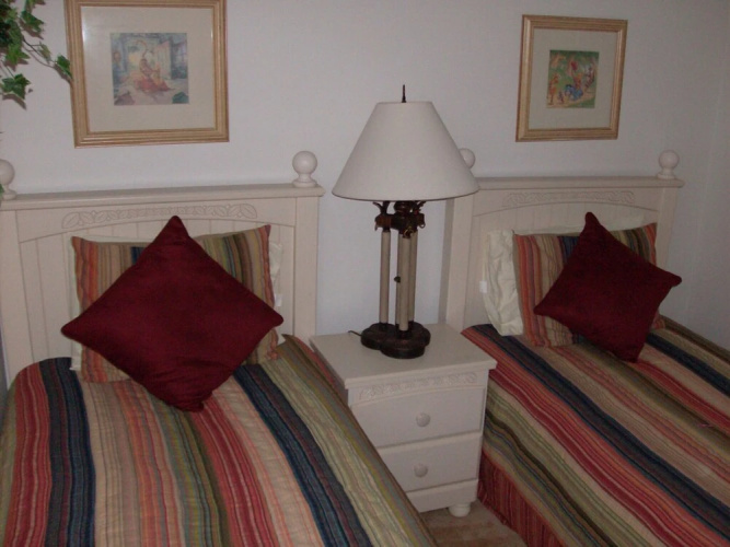 4 Bedroom Executive Pool Home - Games Room