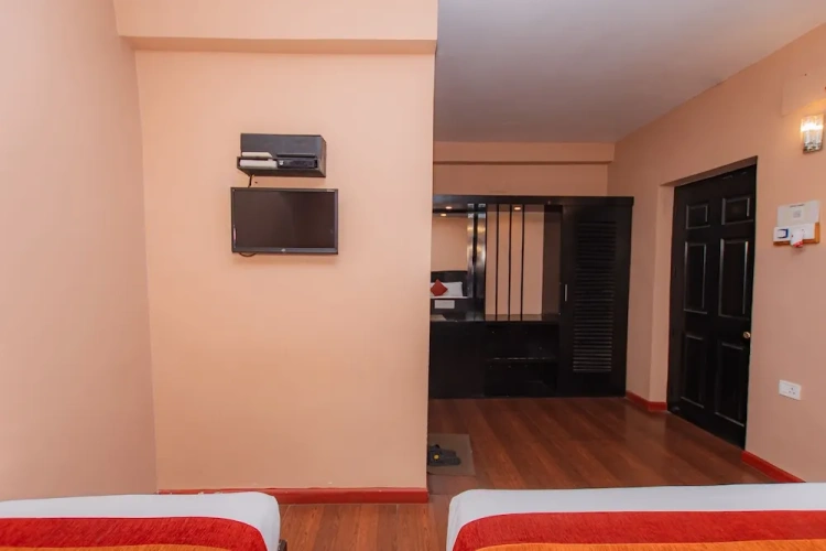 1 Bedroom Deluxe Triple room with garden view