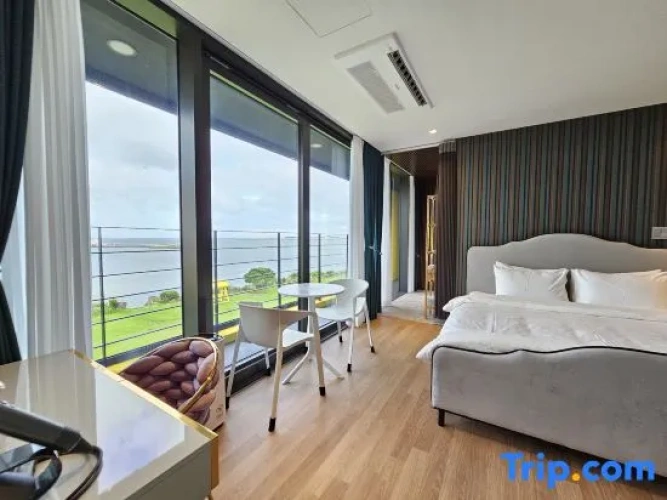 Luxury room