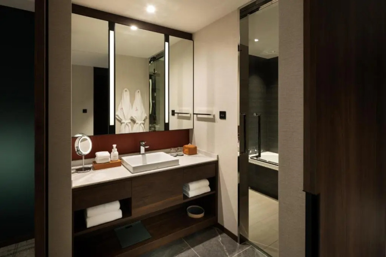 Fuji Speedway Hotel - The Unbound Collection by Hyatt