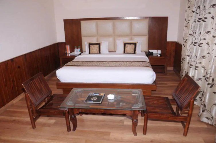 Hotel Dharamshala Paradise