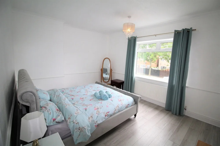 Whitley Bay - Sleeps 6 - Dogs Welcome