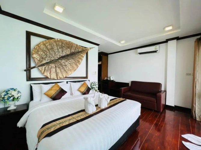 Deluxe Double room with balcony and with sea view