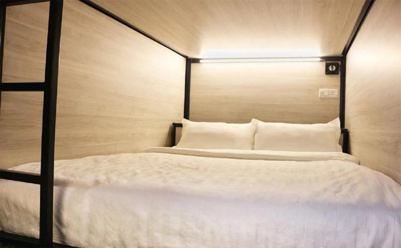 1992 Capsule Hotel - Hostel