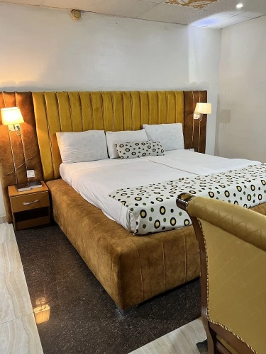 Royal room