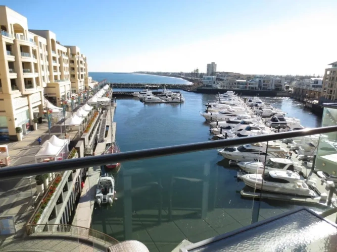 2 Bedrooms Deluxe Apartment with harbour view