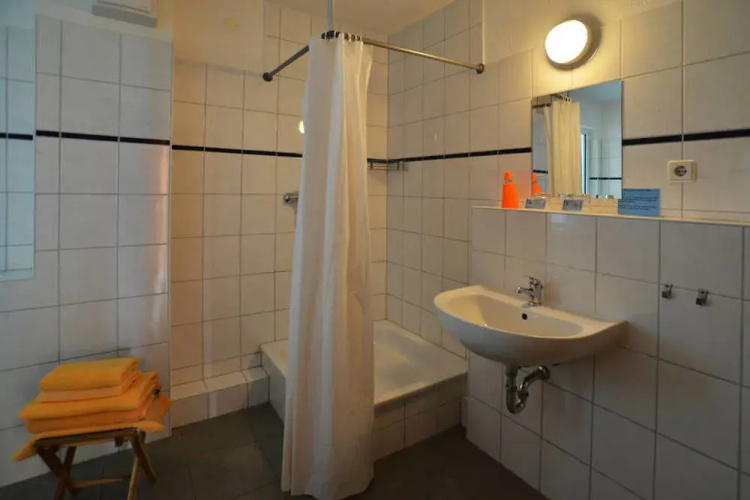 Hotel Pension Mezzaluna