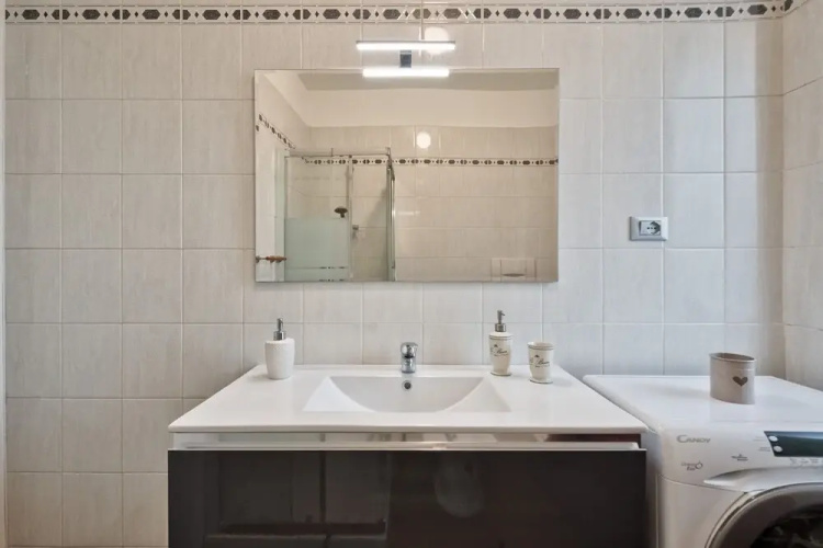 Borgo Dora Balcony Flat