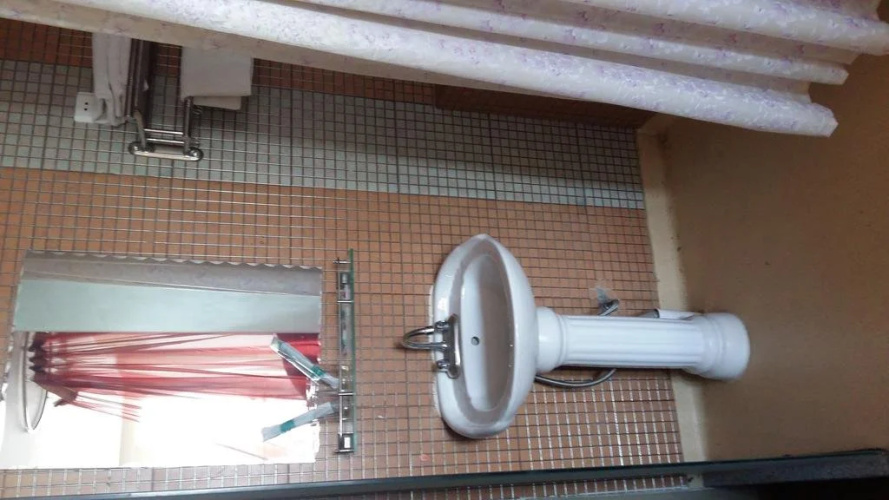 Jing Zhong Hostel