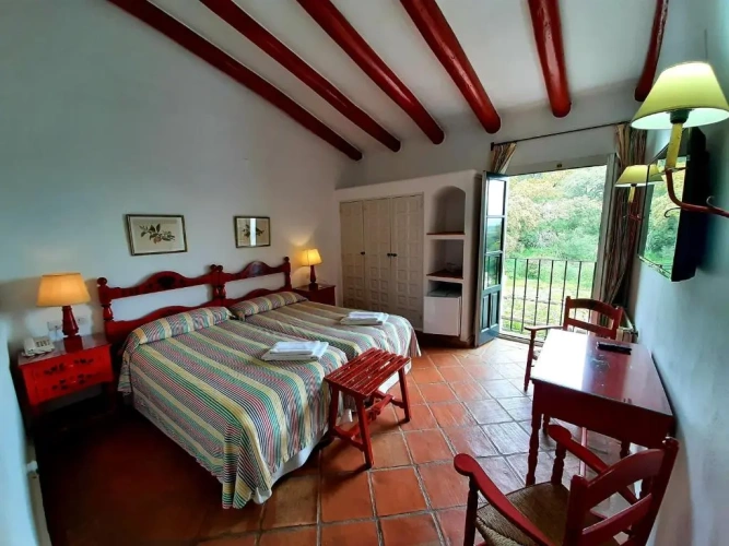 Standard Double room with view