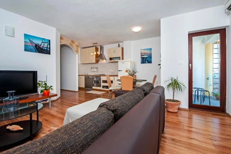 Apartment Thalassa