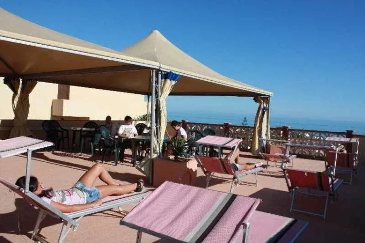 Triscinamare Hotel