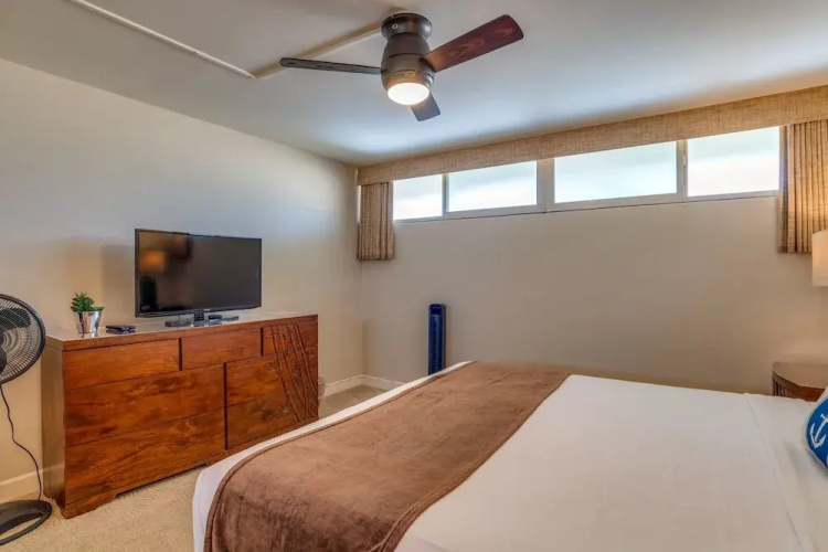 Kahana Reef 216 by RedAwning
