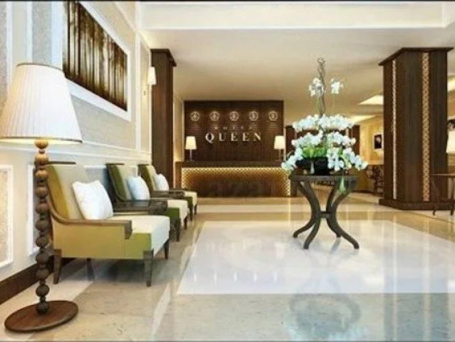 Queen Hotel
