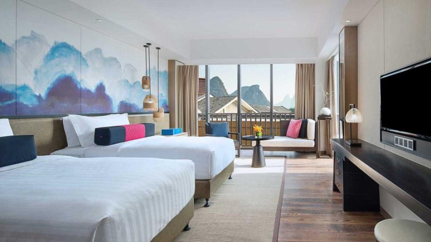 Standard Twin room