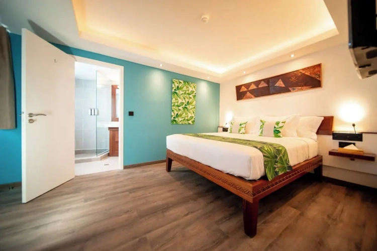 Standard Suite