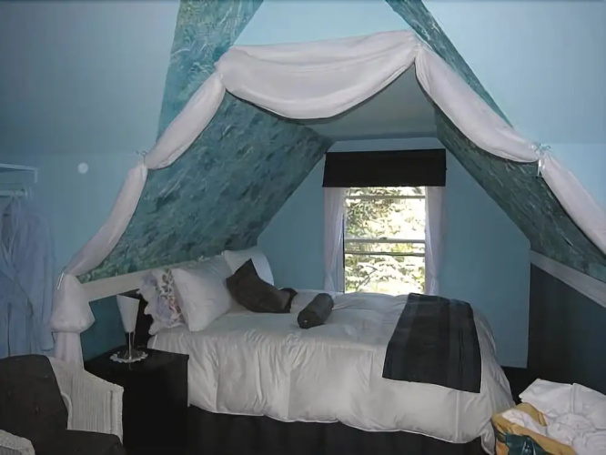 Auberge Bonne Nuit-Bonjour Bed & Breakfast