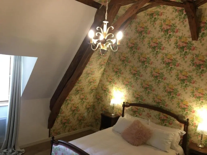 2 Bedrooms Cottage