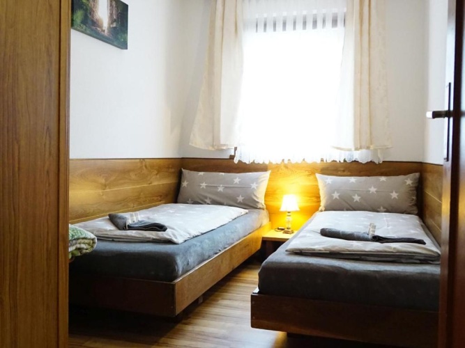 2 Bedrooms Apartment