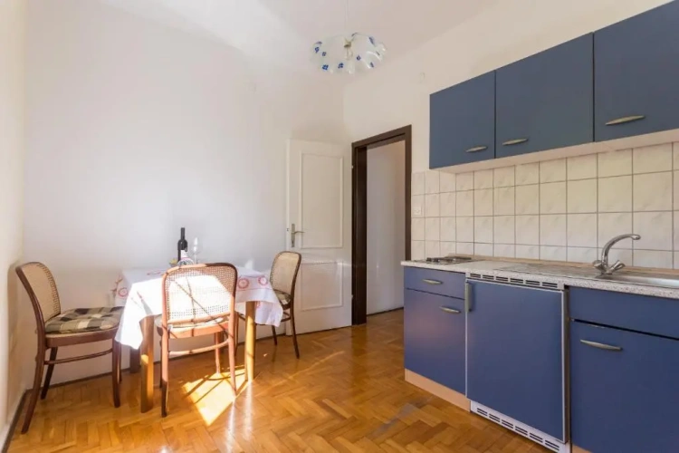 1 Bedroom Apartment with balcony and with view