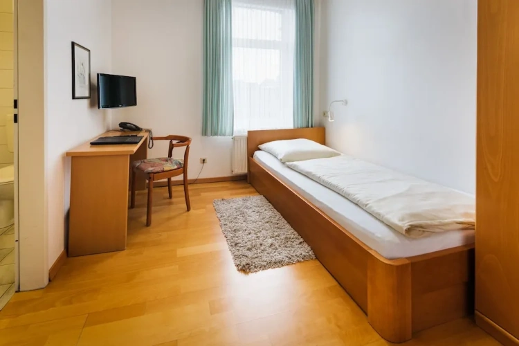 Economy Single room