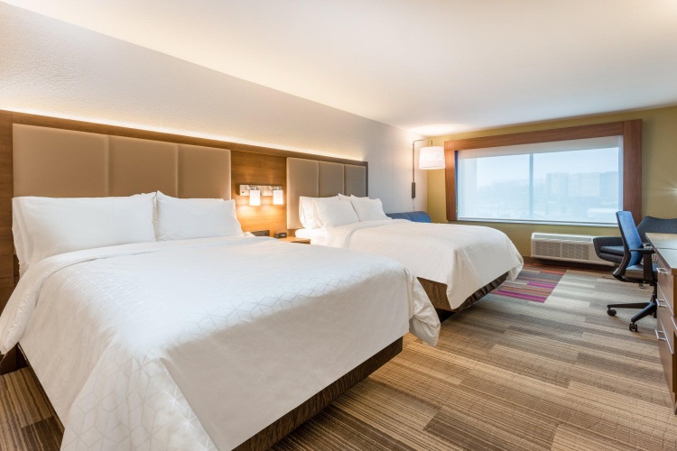 Quadruple Suite