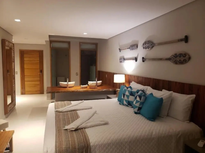 Bahari Suites