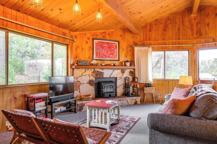 2 Bedrooms Cottage