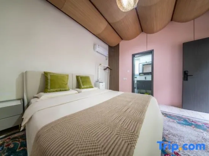 Standard Double room with courtyard view