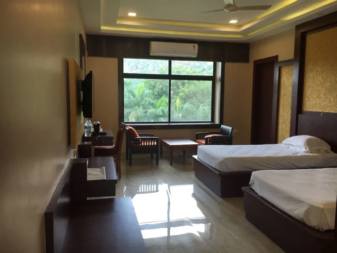 Deluxe Twin room with garden view