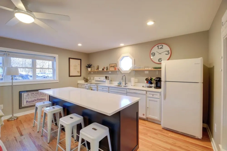 2 Bedrooms Cottage