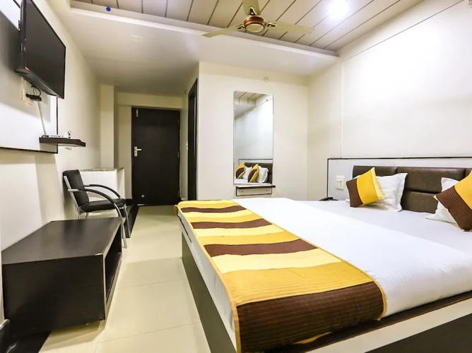 Standard Twin Family room