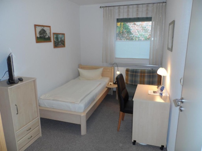 Standard Single room