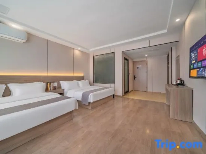 Standard Twin Family room