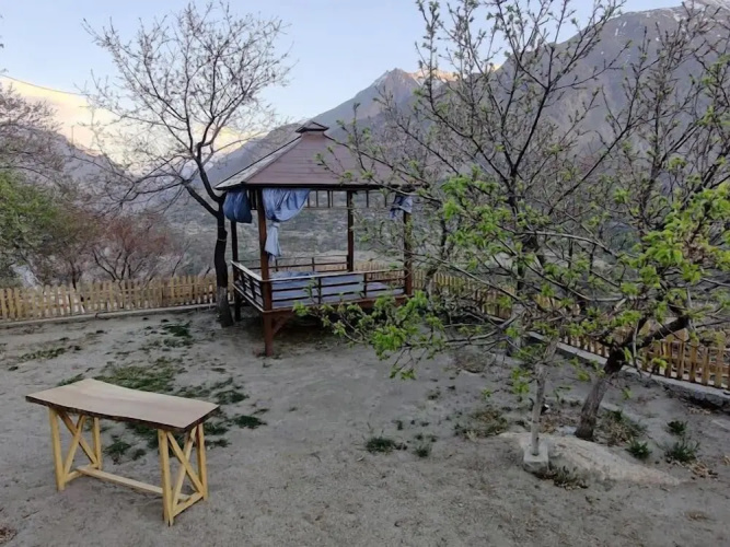 Sakura Lodges Hunza
