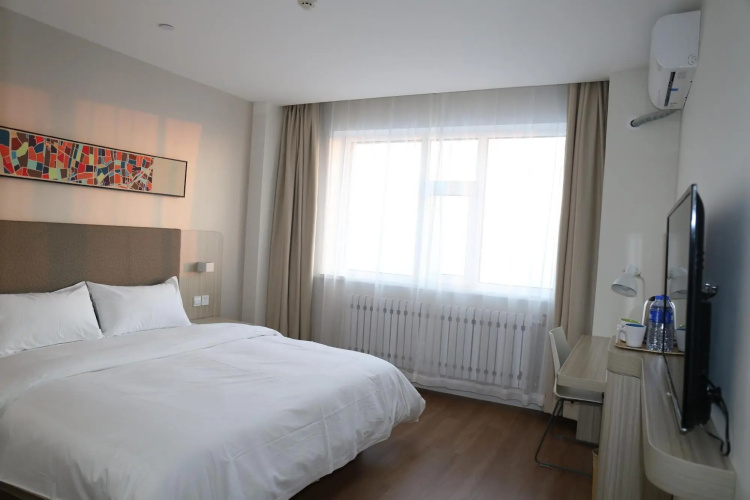 Hanting Hotel (Manzhouli Beihu Park)