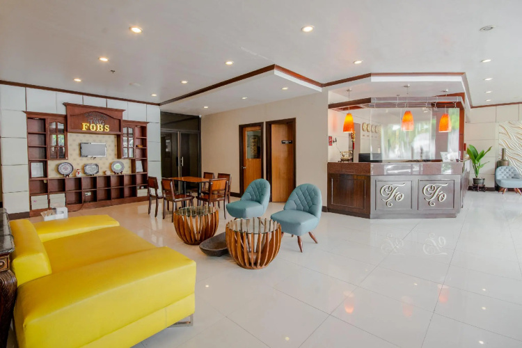 Fuente Oro Business Suites Cebu powered by Cocotel