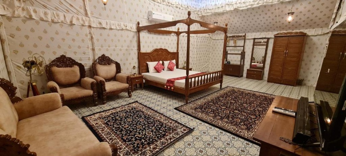 Tent