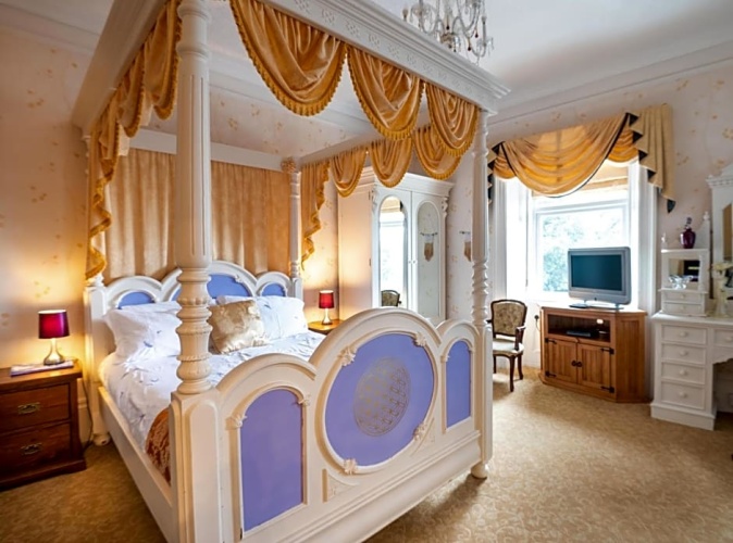 Standard Suite