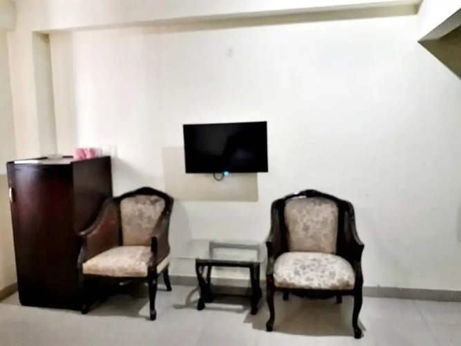 Fortville Hotel