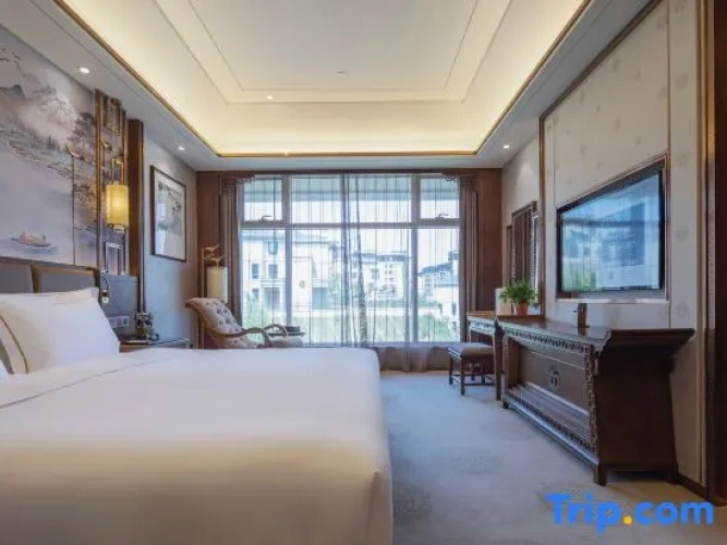 Triple Family Suite