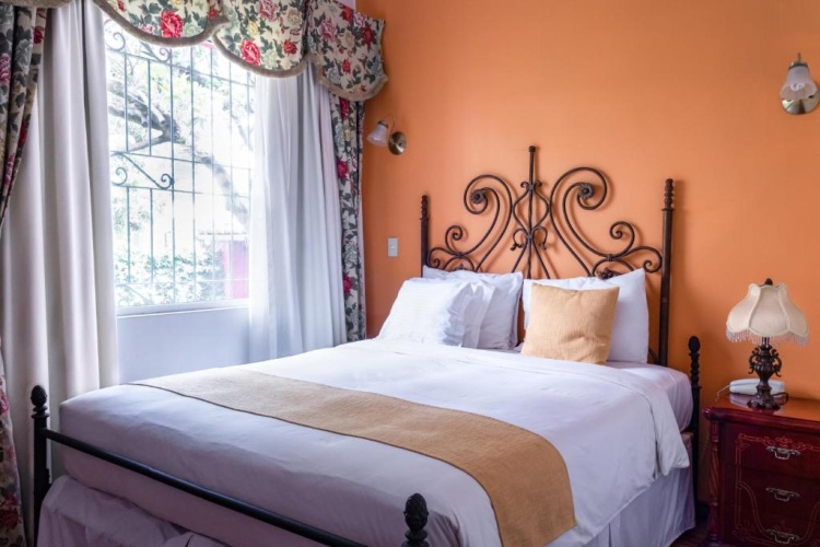 Standard Double room with view