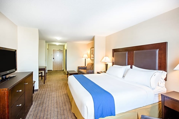 1 Bedroom Double Suite