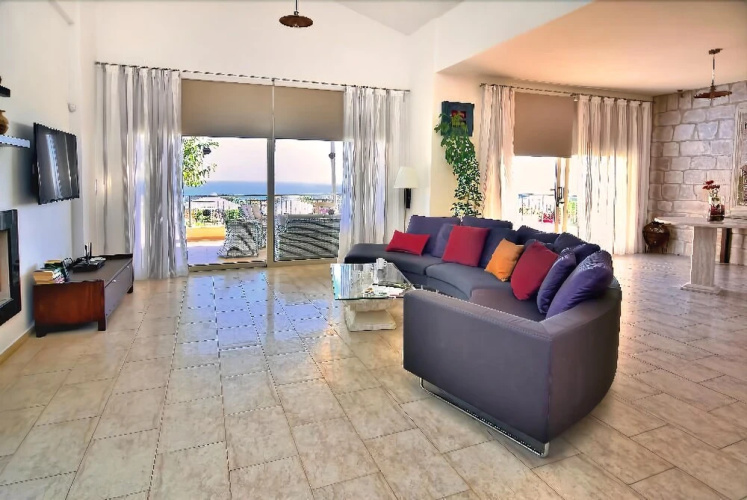 Dionysos Villa